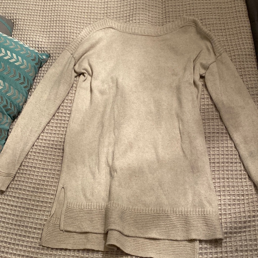 Crème Sweater